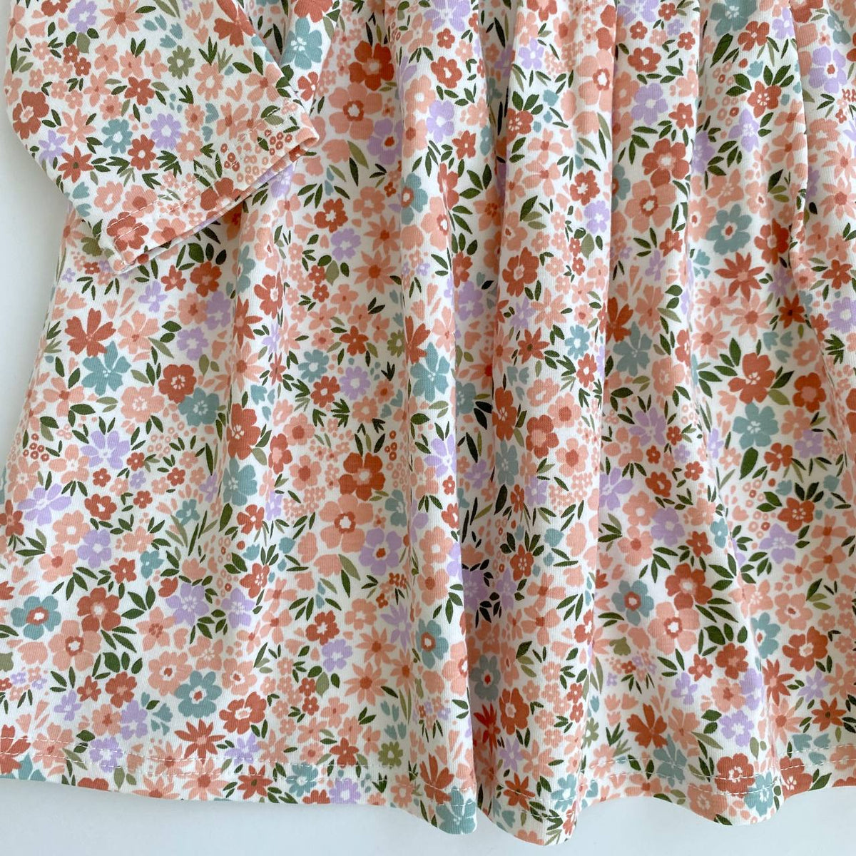 Pastel Floral Girls’ Dress with Peter Pan Collar – Handmade in Switzerland