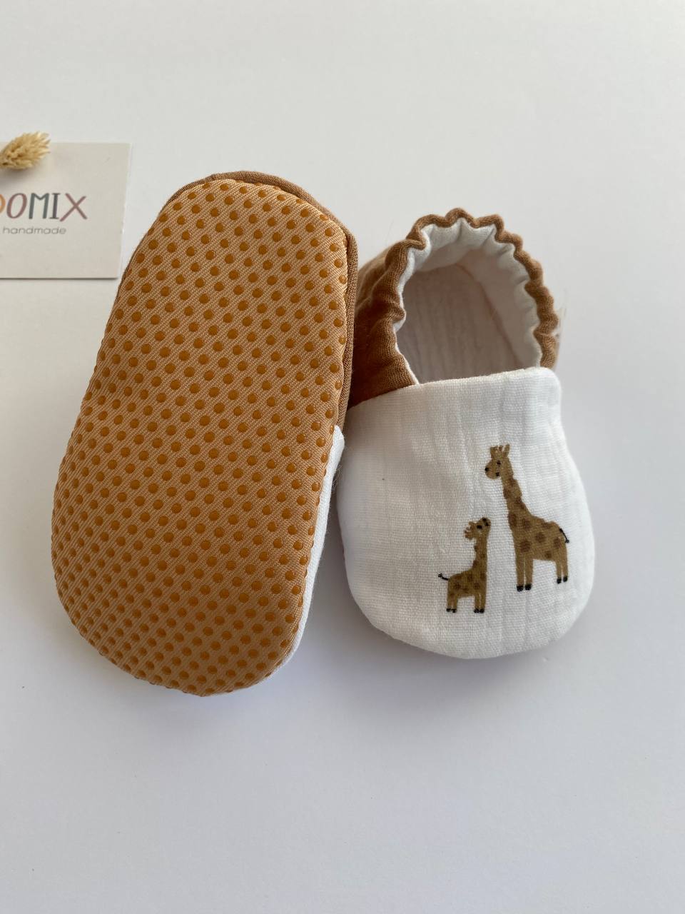 Handmade Baby & Toddler Slippers – Soft Cotton Muslin Slippers with Giraffe Print
