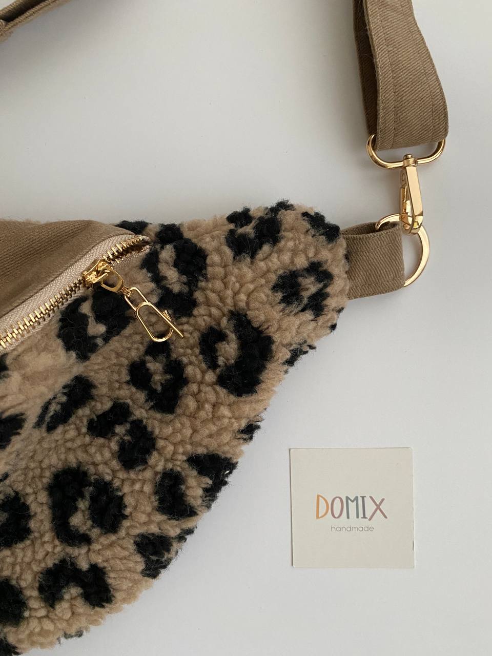 ✨ Leopard Sherpa Belt Bag — DomixDesign (Handmade) - Domix