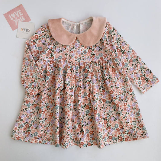 Pastel Floral Girls’ Dress with Peter Pan Collar – Handmade in Switzerland