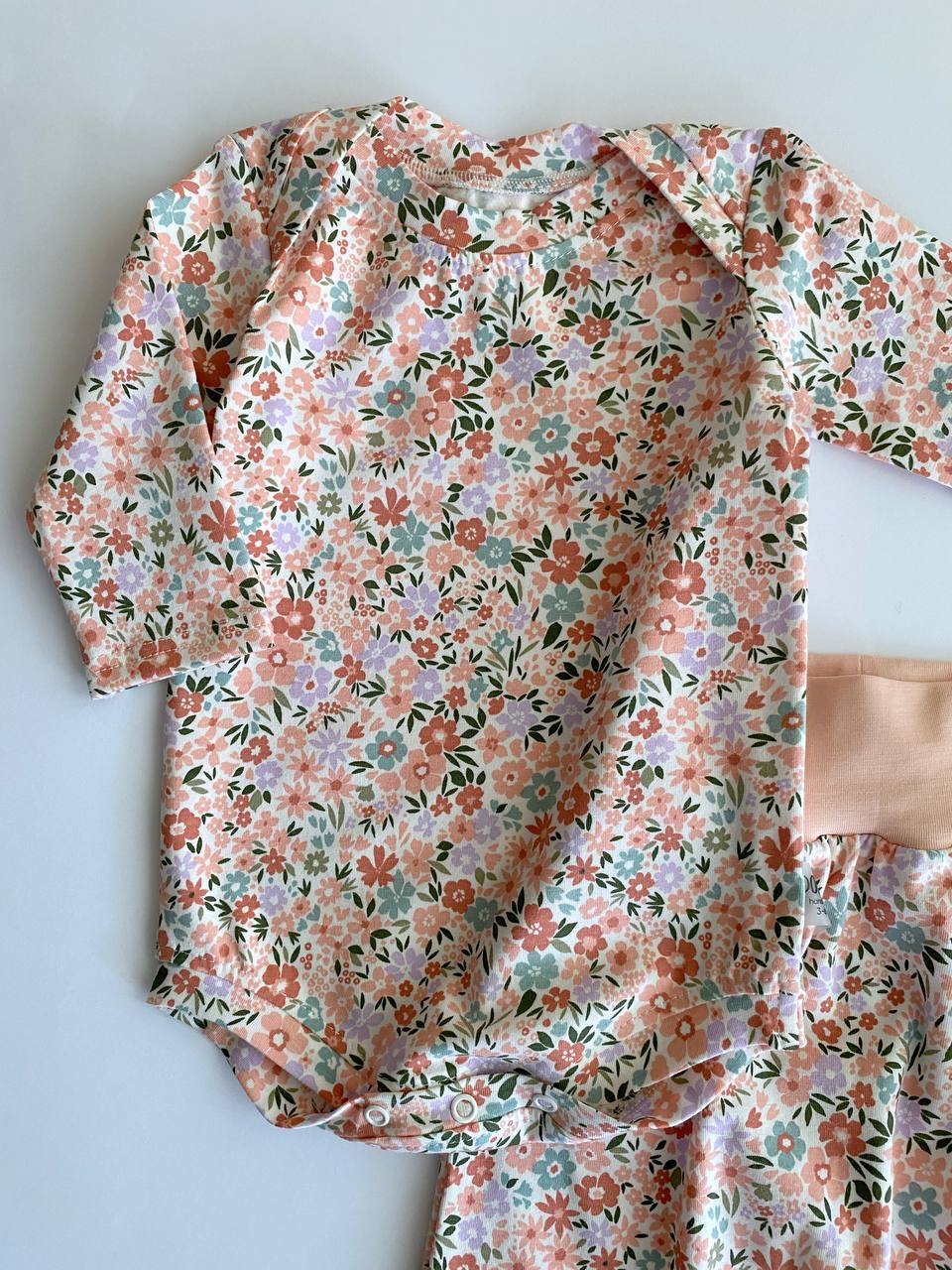 Handmade Baby Jersey Set – Floral Bodysuit & Pants