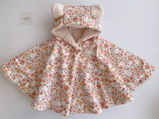 🌸 Floral Waterproof Poncho – Handmade Rain Protection with Charm