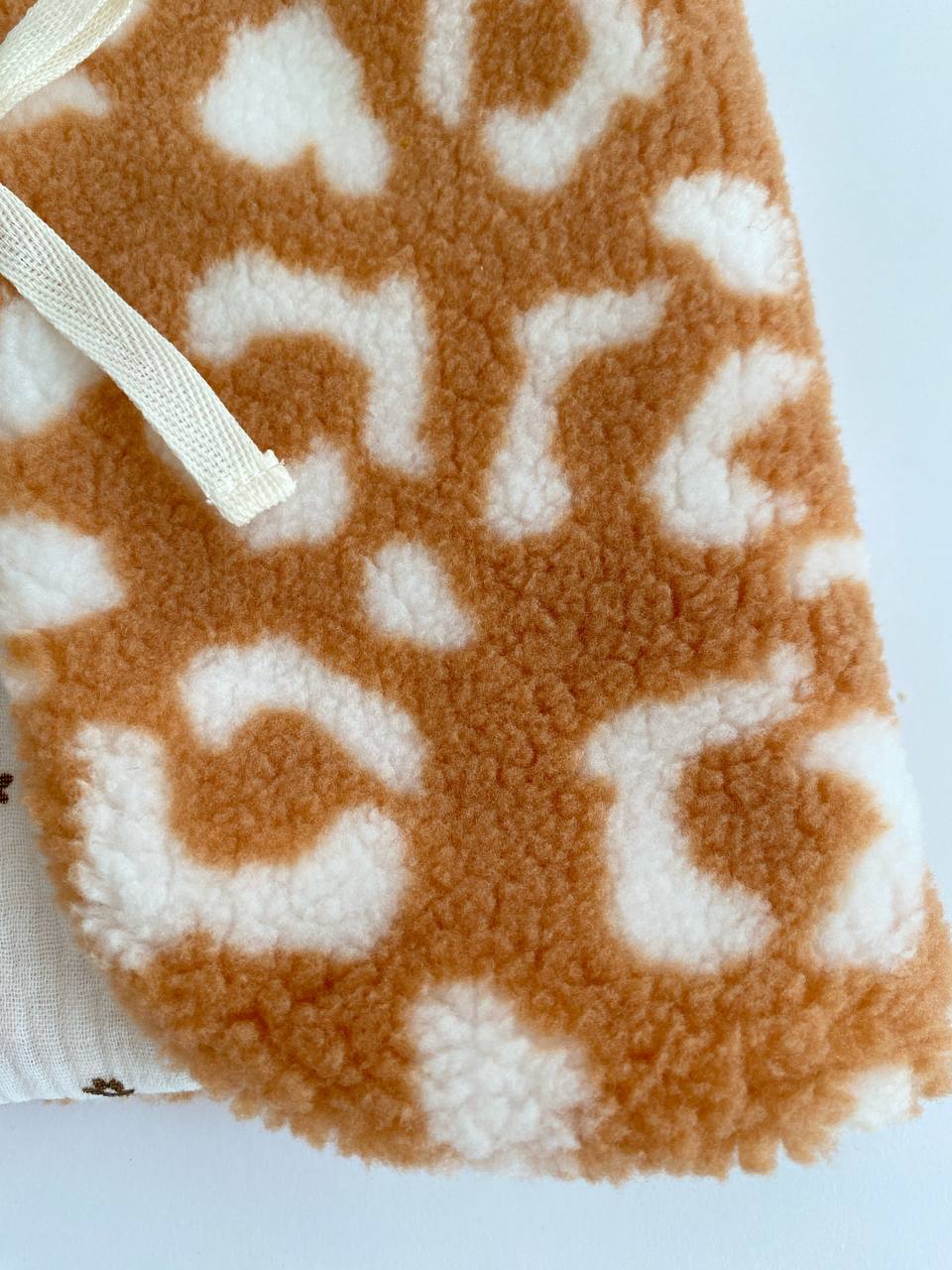 Handmade Reversible Teddy Vest – Caramel Leopard - Domix