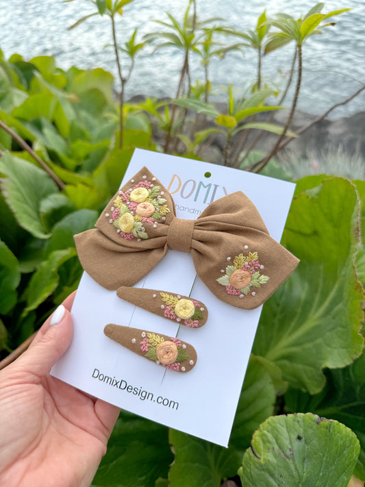 Vintage Style Linen Hair Bow and Matching Clips - Domix