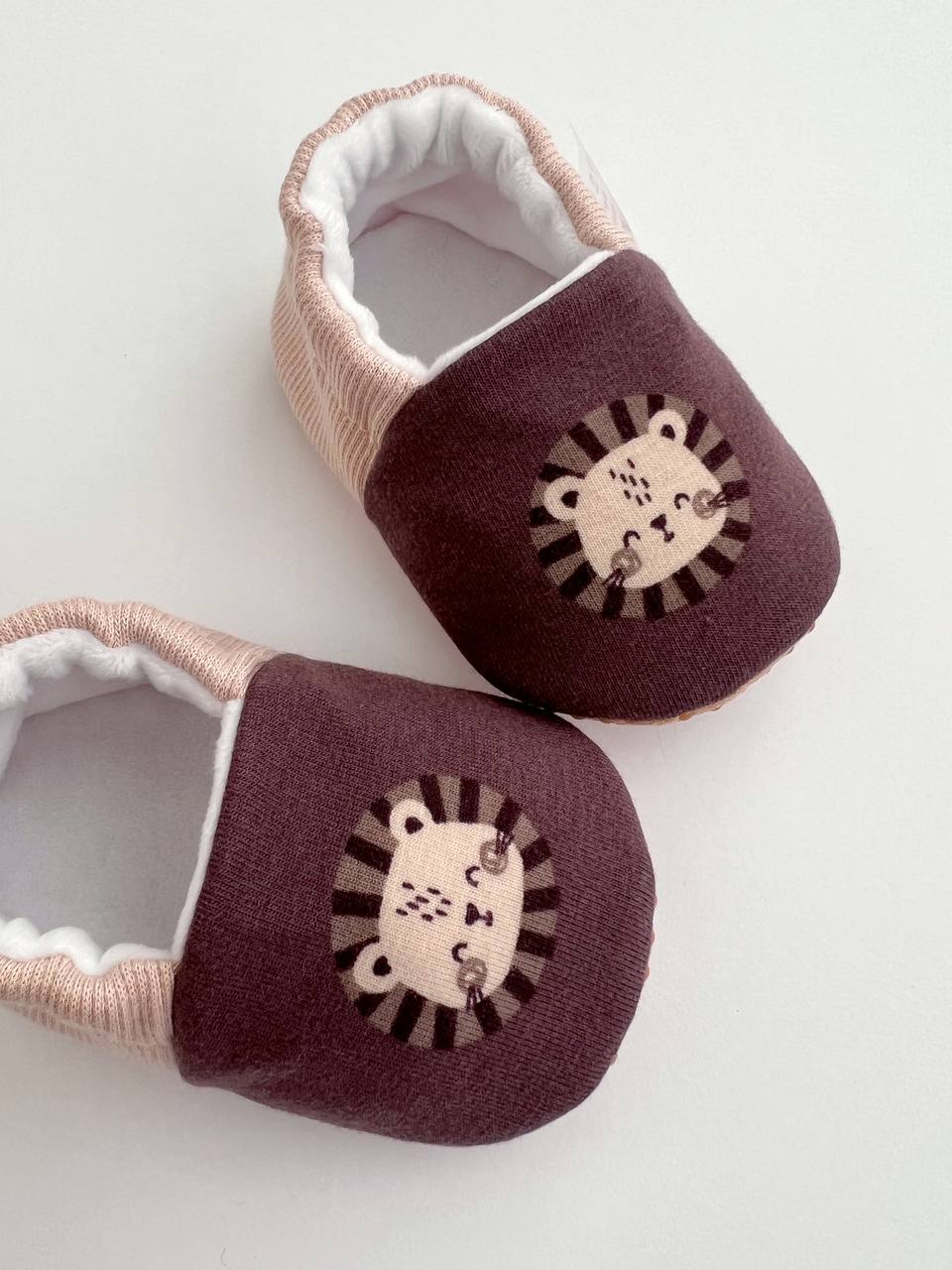 Teddy Bear Baby Slippers – Jersey & Velour