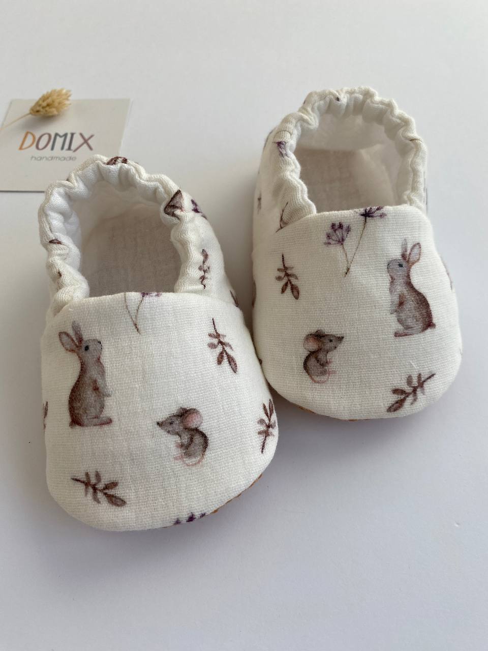 Handmade Baby Muslin Booties – Soft Cotton Newborn Slippers with Bunny Print